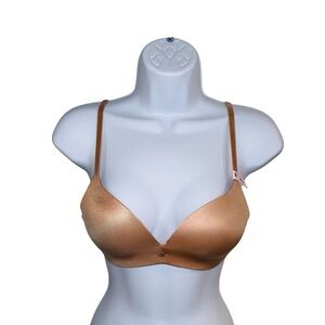 Victoria's Secret So Obsessed Smooth Wireless Push Up Bra 34AA NWT $50 MSRP